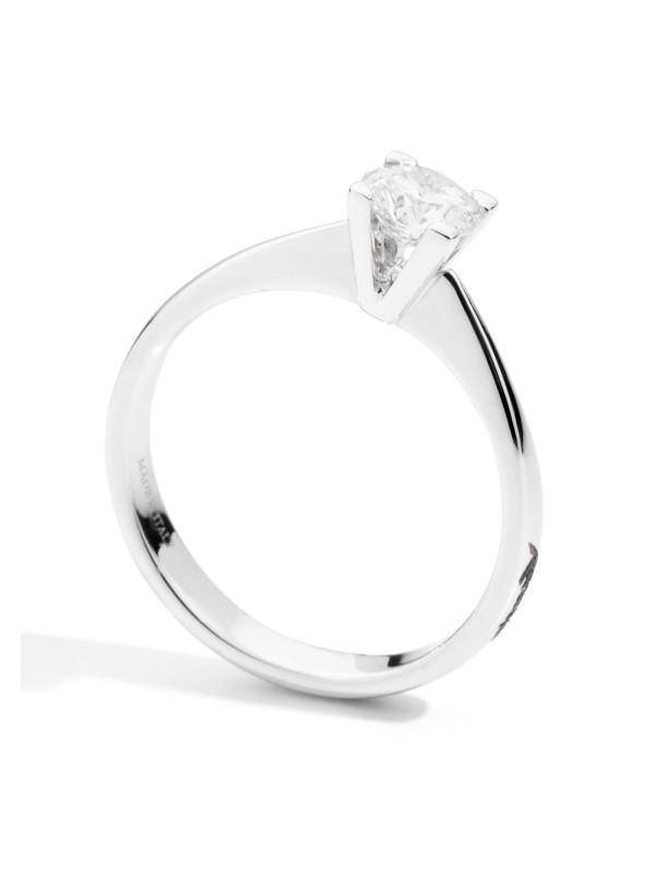 Solitaire Ring Valentino